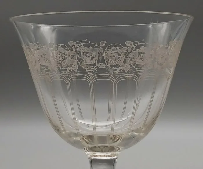 H.C. FRY - Drinking service (11) - Crystal - Set of 10 wine glasses and one bottle