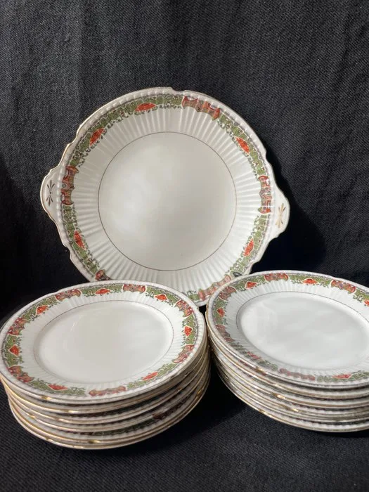 Limoges - Dessert service (13) - Porcelain