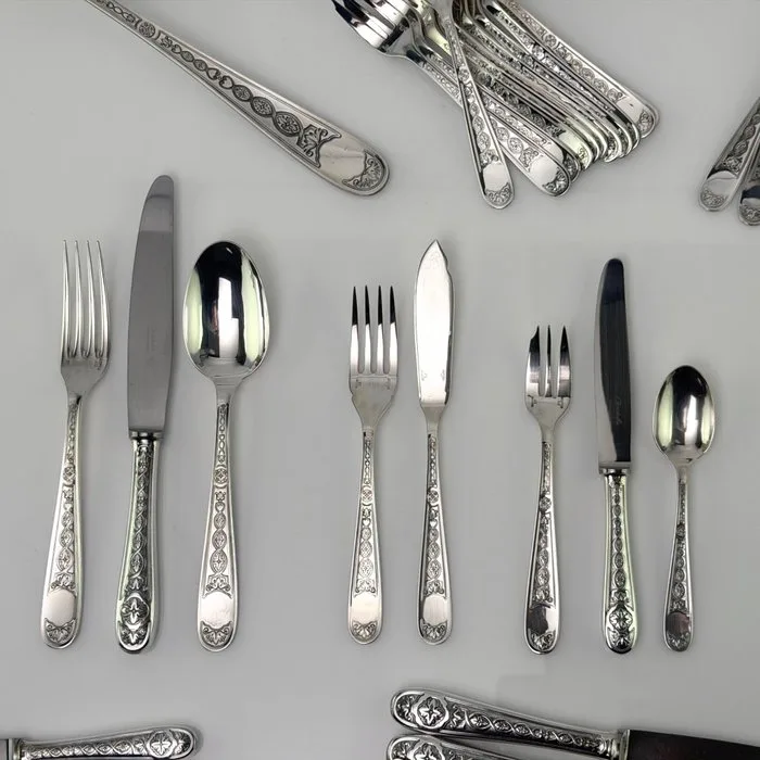 Christofle - Cutlery set (97) - Villeroy - approx. 6Kg - Silverplated - Renaissance Revival
