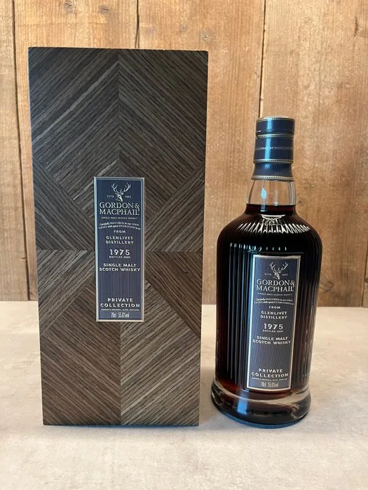 The Glenlivet 1975 45 years old Private Collection - One of 63 - Gordon & MacPhail - b. 2020 - 70cl