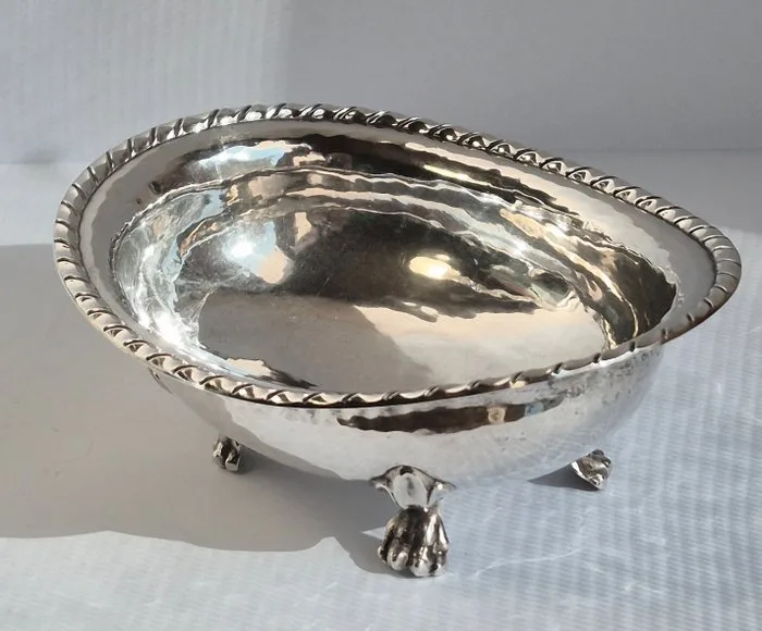 Ciotolina vintage in argento 800 di origine italiana (Parma) a quattro piedini, 1935-1968 - Bowl -.800 silver