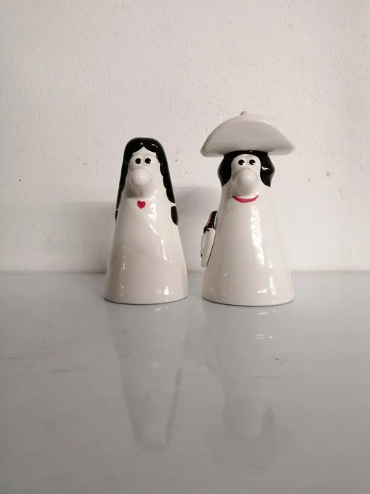 Armando Testa - Insegna Pubblicitaria Lavazza - Ceramica - Toy furniture Caballero e Carmencita - Italy