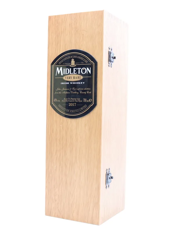 Midleton – Very Rare 2017 Bottle No. 005861