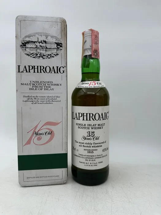 Laphroaig 15 years old - b. 1980s - 75cl