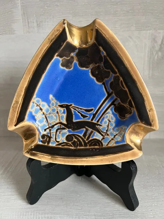 Boch Frères - Charles Catteau - Ashtray - D.2928 - Earthenware - Ashtray at the Antelopes