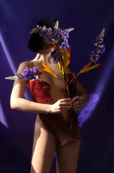 Tatiana Cardellicchio - Botanical Totem