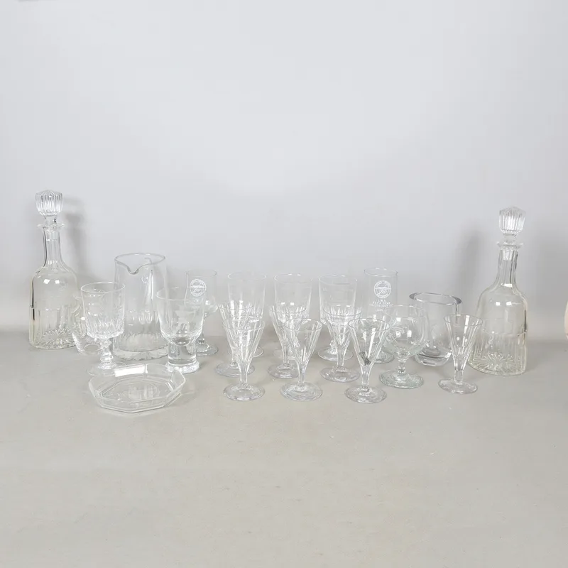 A Collection of Archery Related Glassware (Qty)