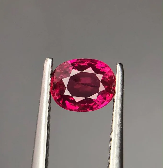 1 pcs Pink, Red Ruby - 1.31 ct - International Colored Gemstone Association (ICA GemLab)