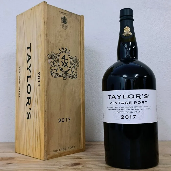 2017 Taylor´s - Vintage Port - Bottled in 2019 - Porto - 1 Magnum (1.5L)