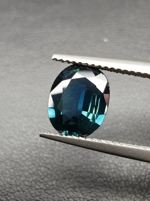 Blue, Green Sapphire - 2.84 ct - Antwerp Laboratory for Gemstone Testing (ALGT)