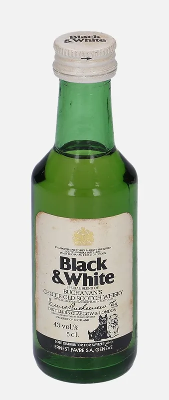 Black & White (5cl, 43%)