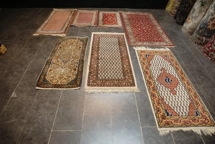7-piece Buchara set: Exquisite craftsmanship in traditional design. - Carpet - 163 cm - 93 cm