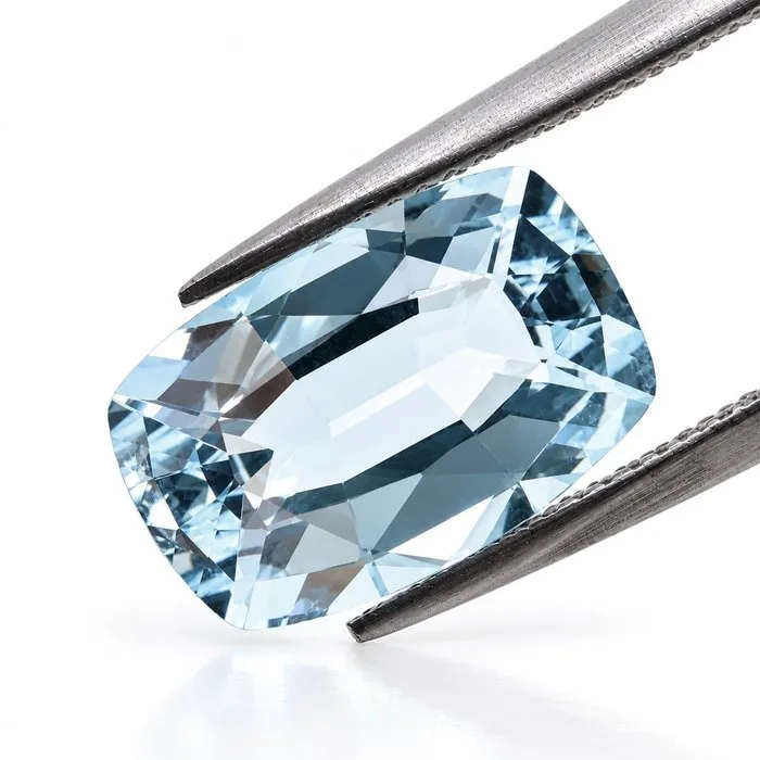 1 pcs Blue Aquamarine - 4.76 ct - International Colored Gemstone Association (ICA GemLab) - Santamaria Blue Precise