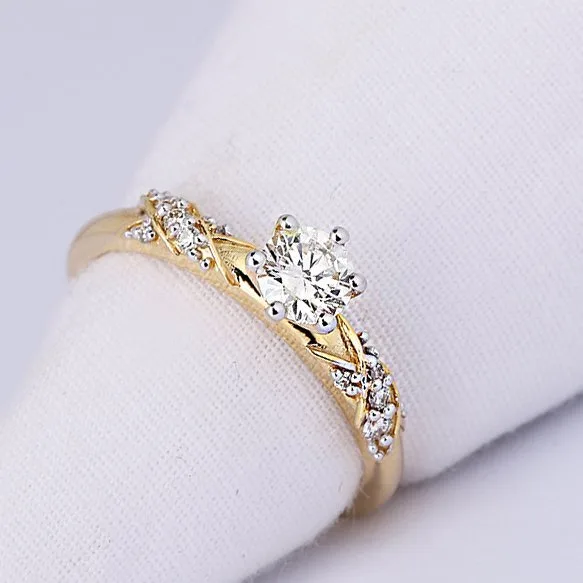 Engagement ring - 14 kt. Yellow gold - 0.40ct. tw. Diamond (Natural) - Diamond - Solitaire Diamond Ring
