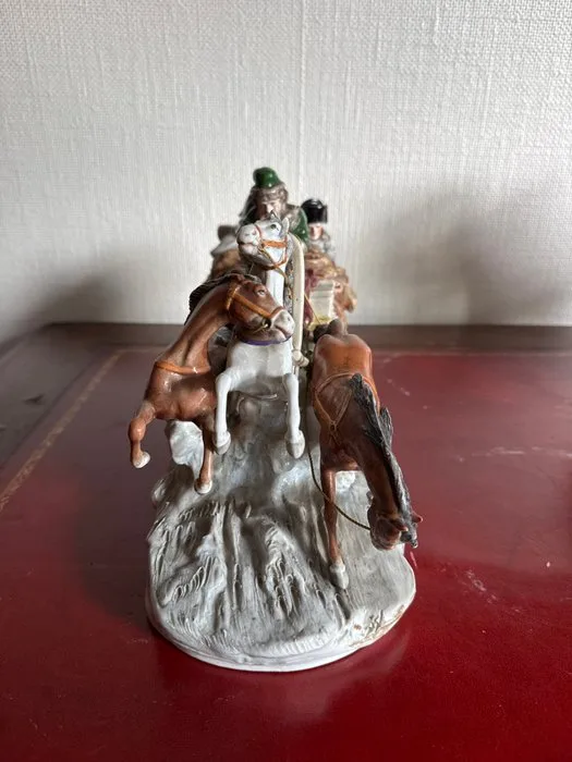 Scheibe-Alsbach - Figure - Napoleon in slee - Porcelain