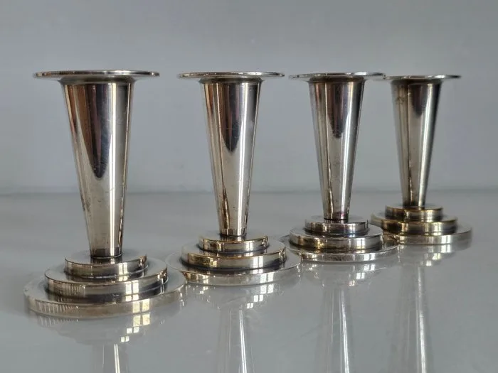 Art Déco – Bauhaus - Taperstick - nickel-plated brass / chromed