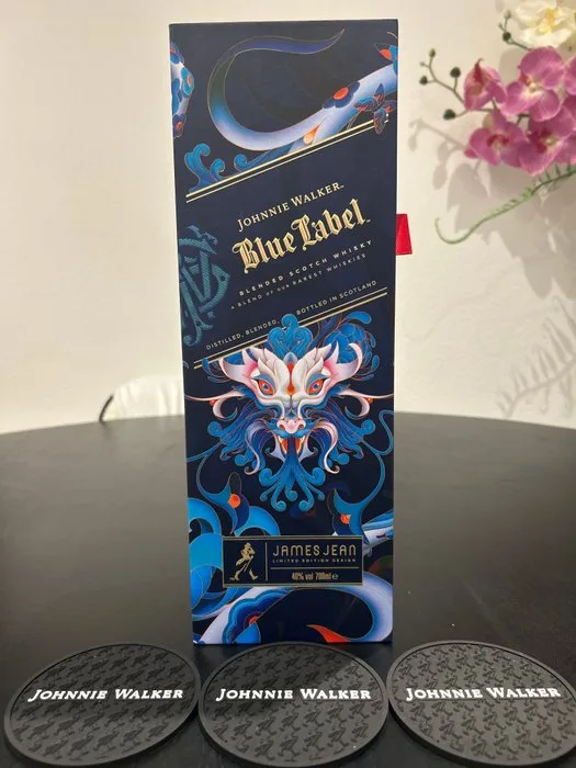 Johnnie Walker Blue Label - Year of The Dragon 2024 - James Jean - b. 2024 - 70cl