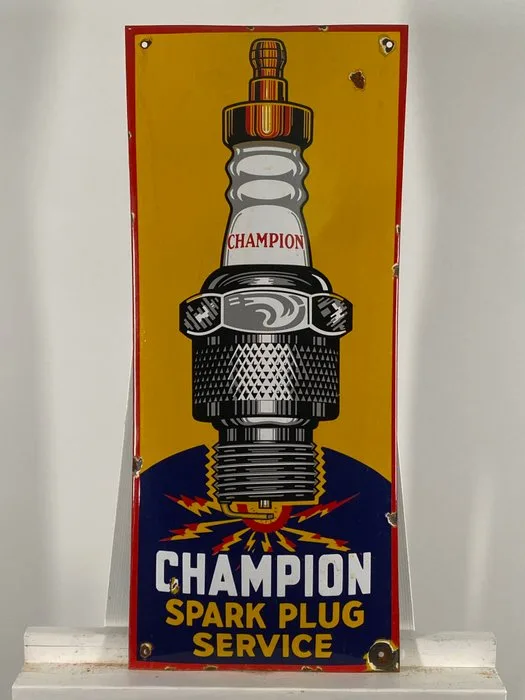 Champion - Advertising sign - 70x30cm - Made of thick steel sheet and enamel