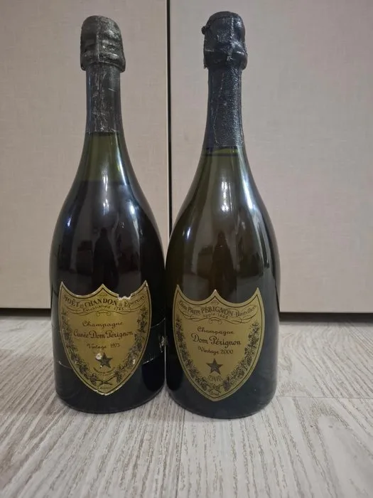 Dom Pérignon, 1973 & 2000 - Champagne Brut - 2 Bottles (0.75L)