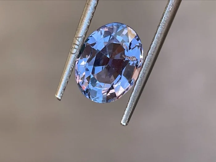 1 pcs Purple Spinel - 2.94 ct - Gemological Institute of America (GIA)