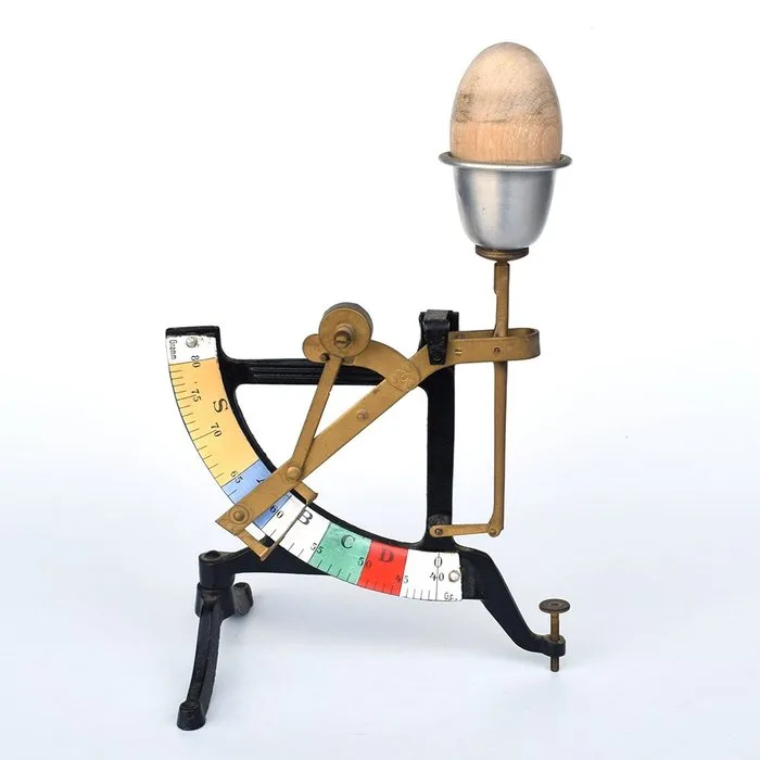 Ph. J. Maul - Scale - metal, brass, aluminum - Egg scale