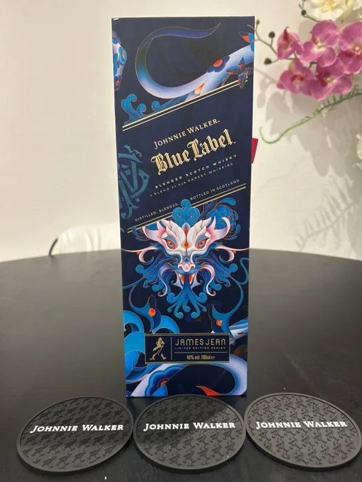 Johnnie Walker Blue Label - Year of The Dragon 2024 - James Jean - b. 2024 - 70cl