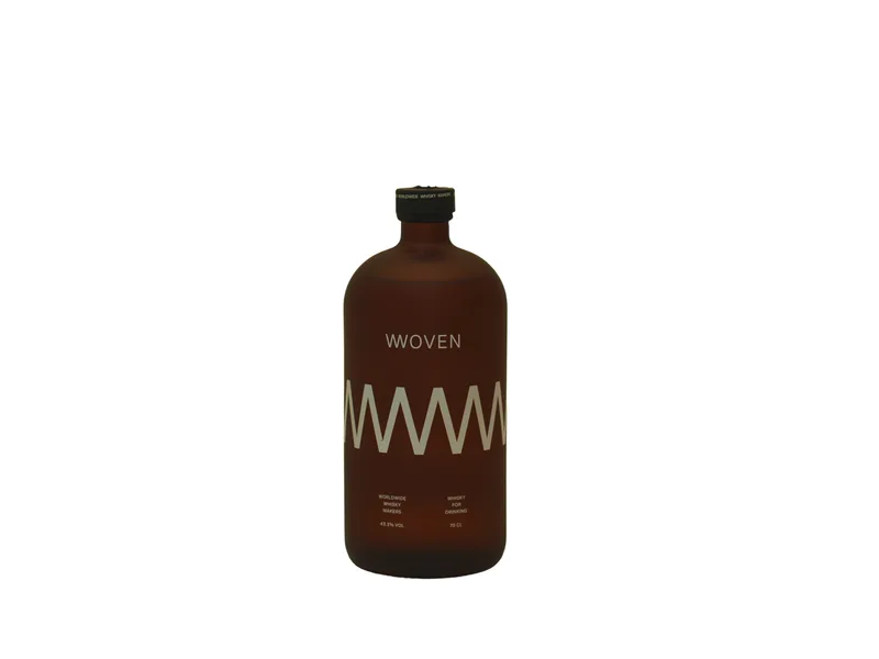 Woven House Pour Blended Whisky (70cl, 43.3%)