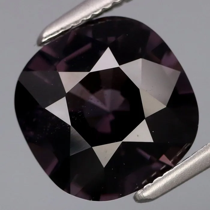 1 pcs Grey, Purple Spinel - 3.38 ct - International Gemological Institute (IGI) - Deep Grey Purple Spinel