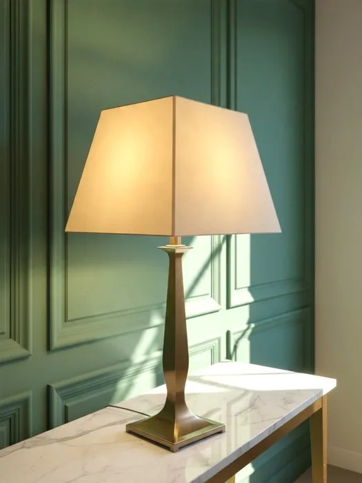 Kullmann - Table lamp - Kullmann Lampen B.V. – Heavy Brass Hollywood Regency Baluster Table Lamp – Model 542.9 – 1970s - Brass - 78 cm high lamp
