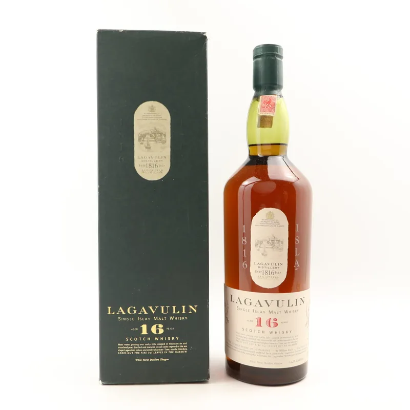 Lagavulin – 16 Year Old White Horse Bottling 1L (1Litre, 43%)