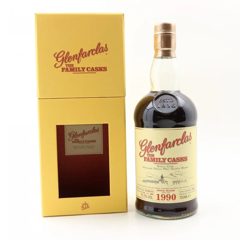 Glenfarclas – 1990 Family Cask Single Cask #4708 22 Year Old (2012) (70cl, 55.5%)