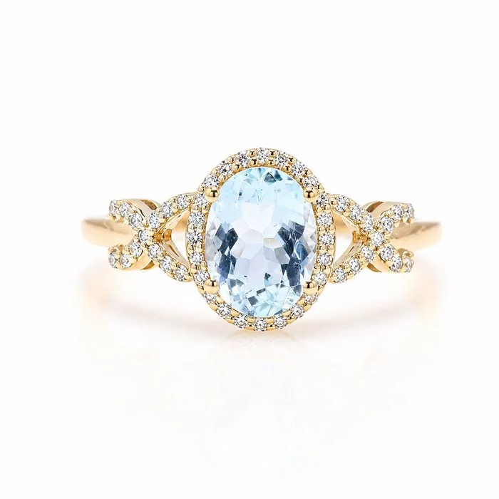 Ring - 14 kt. Yellow gold - 1.37ct. tw. Aquamarine - Diamond