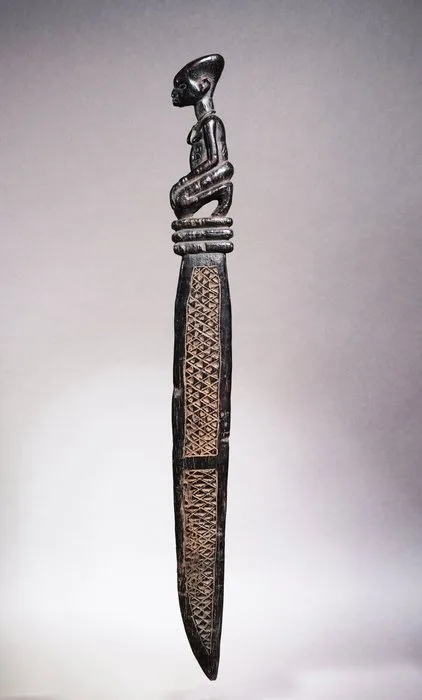 Unique object (museum) - KUBA regalia knife - Early 20th century - DR Congo