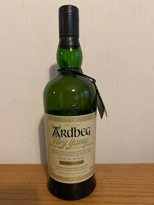 Ardbeg 1998 Very Young - Original bottling - b. 2004 - 70cl