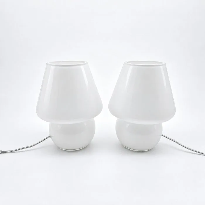 Bedside table lamp (2) - Glass - a pair of Murano lamps