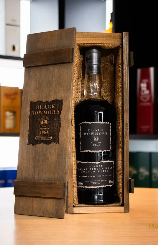 Black Bowmore 1964 (70cl, 50%)