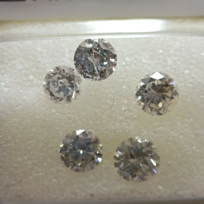 5 pcs Diamond (Natural) - 1.39 ct - Round - F, I - SI1, I1 - Gem Report Antwerp (GRA)