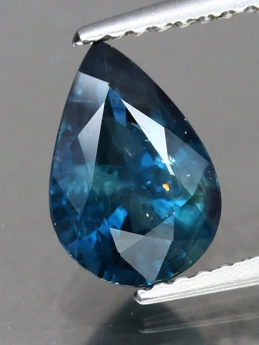 1 pcs Blue Sapphire - 1.82 ct - Antwerp Laboratory for Gemstone Testing (ALGT)