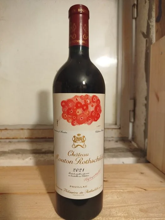 2021 Chateau Mouton Rothschild - Pauillac 1er Grand Cru Classé - 1 Bottle (0.75L)