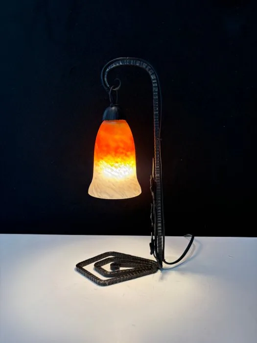 Charles SCHNEIDER - Table lamp - Wrought iron, Through-colored multilayer glass with a characteristic gradient typical of art glass., Art Ironwork - Art Deco Table Lamp Nightlight by Charles Schneider | Wrought Iron & Pâte de Verre