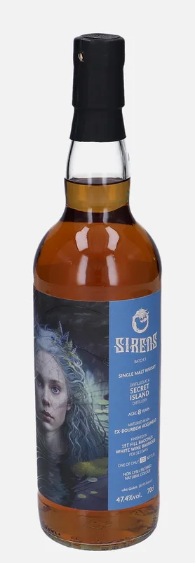 A Secret Island Distillery – 8 Year Old whic Whiskycircle Sirens Batch 5 (70cl, 47.4%)