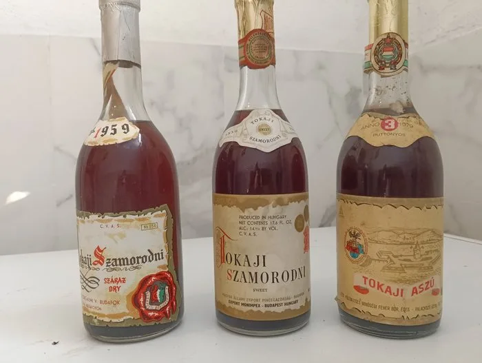 1959 Tokaji Szamorodni Száraz Dry, 1961 Tokaji Szamorodni Sweet, 1979 Tokaji Aszú 3 Puttonyos - Tokaj - 3 Jennies (0.5L)