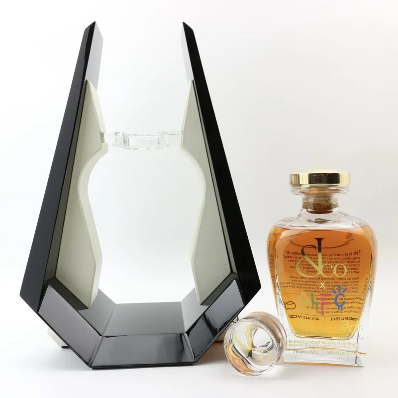 Jacob & Co x Alec Monopoly ‘Constellation X’ 30 Year Old Blended Malt 75cl - Charity Set (75cl, 40%)