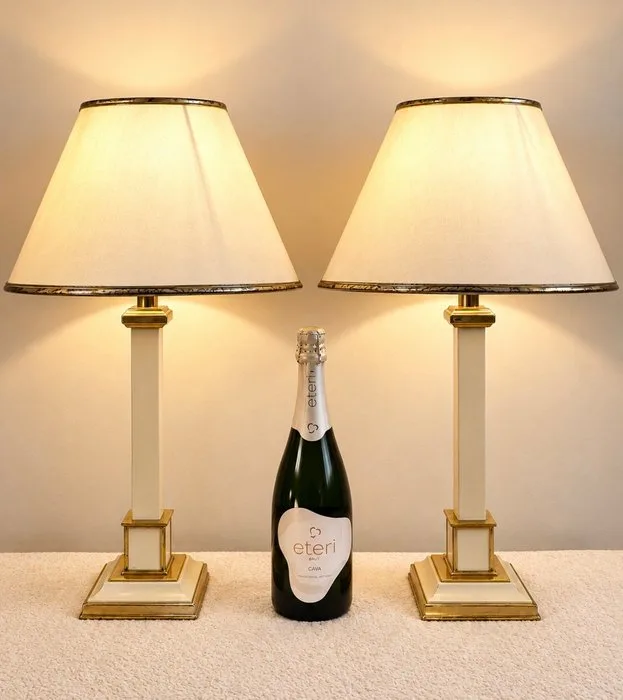 Kullmann Lampen - Table lamp (2) - XL Chique - Brass, Steel, Textile - Set Empire
