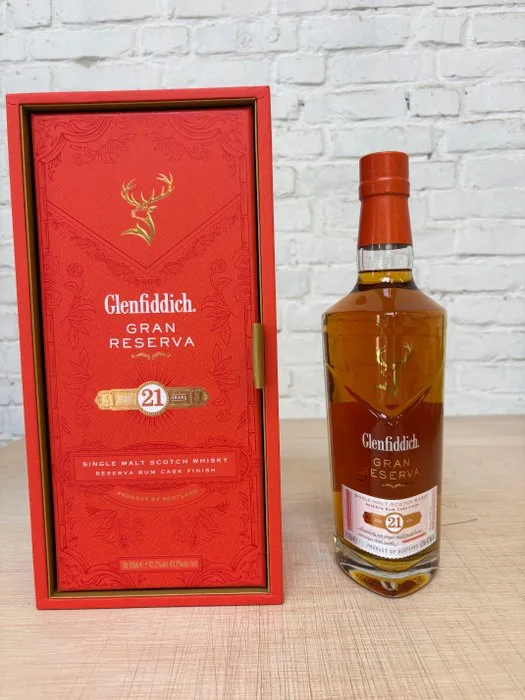 Glenfiddich 21 years old Gran Reserva Rum Cask Finish - 70cl