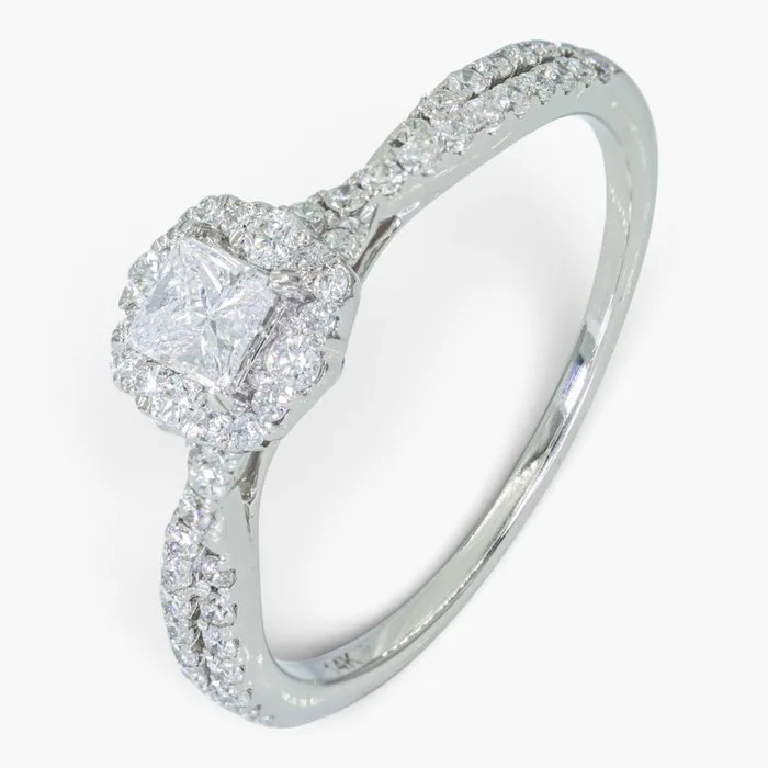Ring - 14 kt. IGI, White gold - 0.60ct. tw. Diamond (Natural)