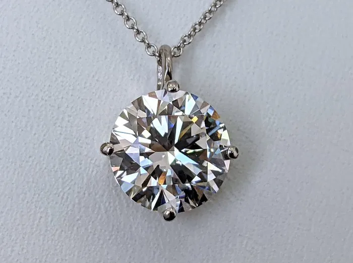 Necklace with pendant - 14 kt. White gold - 2.35ct. tw. Diamond (Lab-grown) - E VVS2 IGI