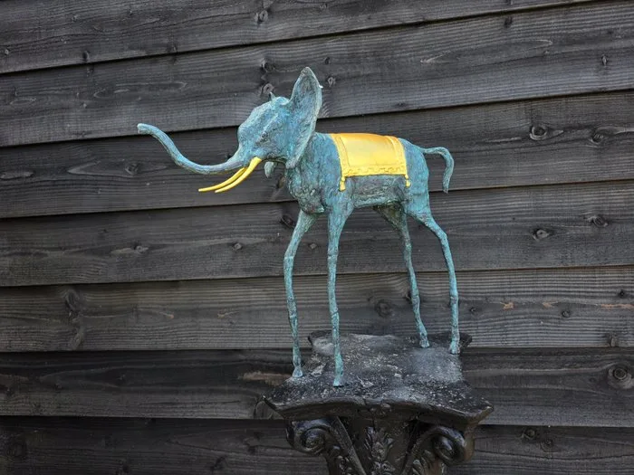 Sculpture, XL Dali Elephant - 47 cm - Bronze
