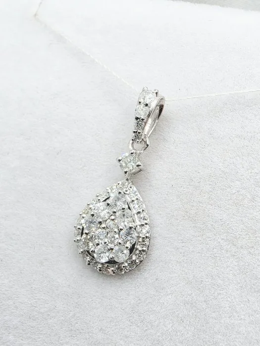 Pendant - 14 kt. White gold - 0.85ct. tw. Diamond (Natural)