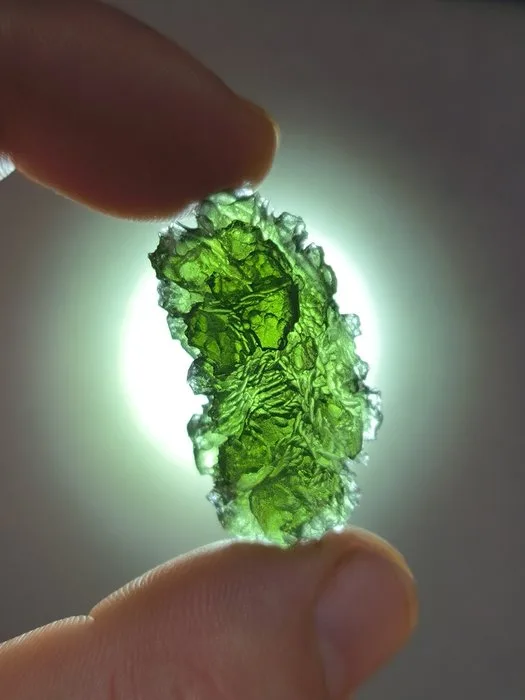 Moldavite from Chlum, South Bohemia - Height: 35 mm - Width: 20 mm - 8 g